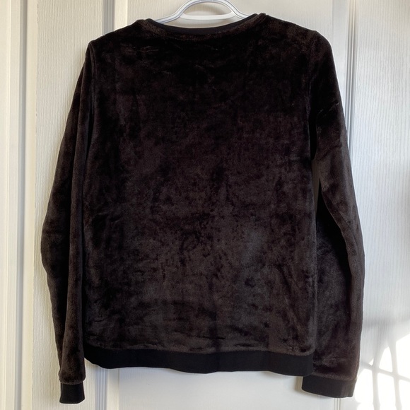 Girls H&M Super Soft Fuzzy Sequence Crewneck - Picture 2 of 6